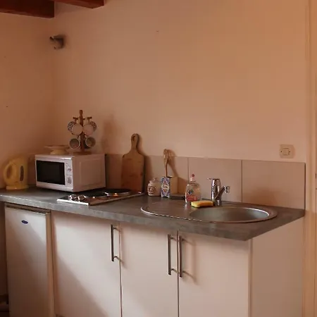 Guest house La Touche D'en Bas 3*